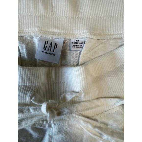 GAP Women's Maternity Linen-Cotton Shorts Size Medium Color New Off White - Picture 3 of 8